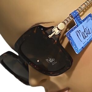 NEW! BOB MACKIE Oversized Tortoise Sunglasses UV Protection.